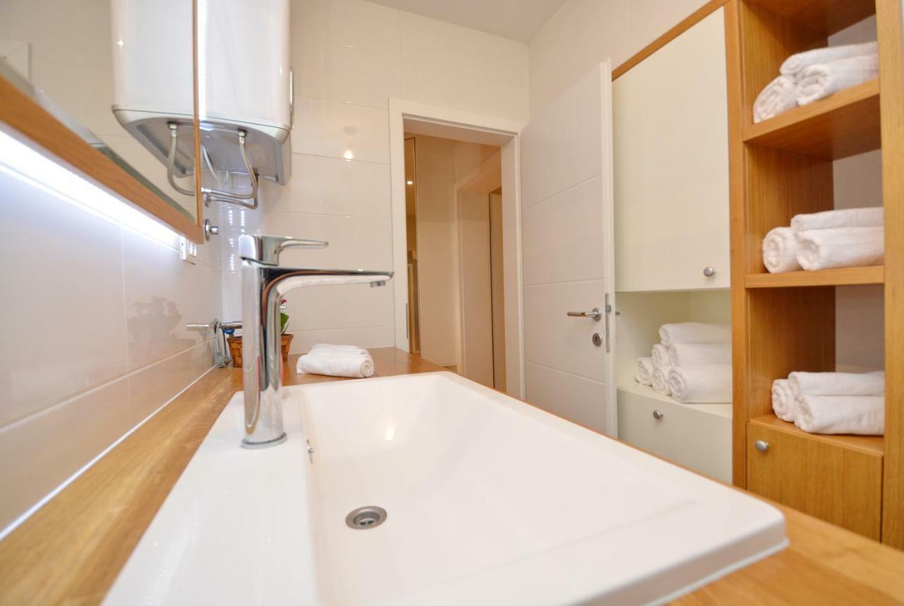 Spacious Premium Apt Lipotica With Oldtown View - Have A Memorable Holiday Zadar Buitenkant foto